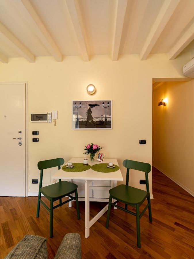 Appartamento Buro Nel Borgo Parma Esterno foto